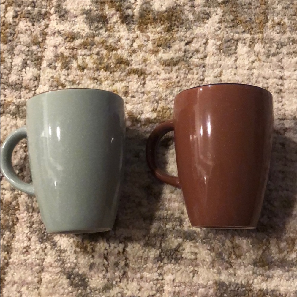 NWOT Set of 2 - 15oz Ceramic Coffee Mugs